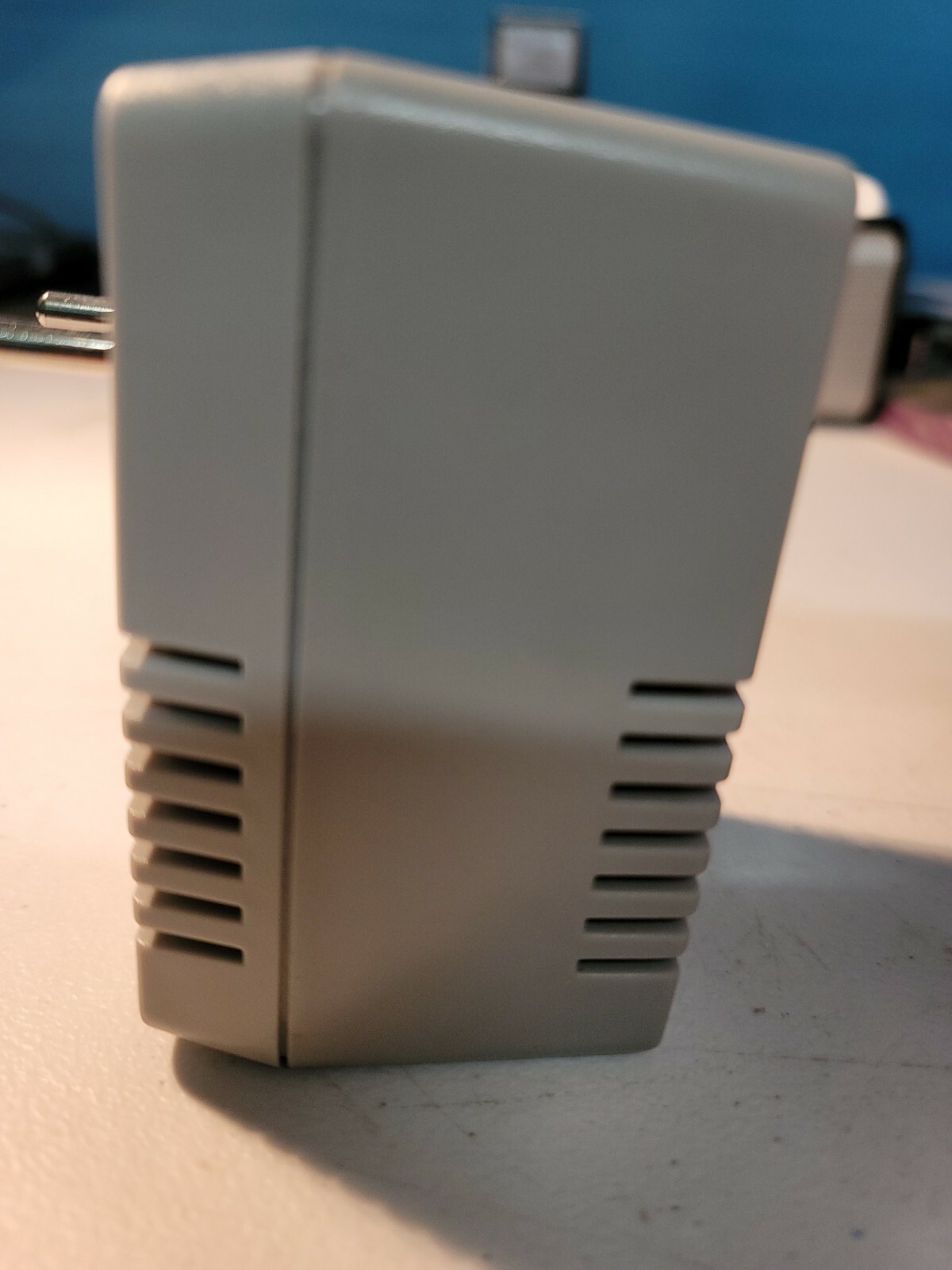 travel voltage converter GP-1600. unit only. 4B