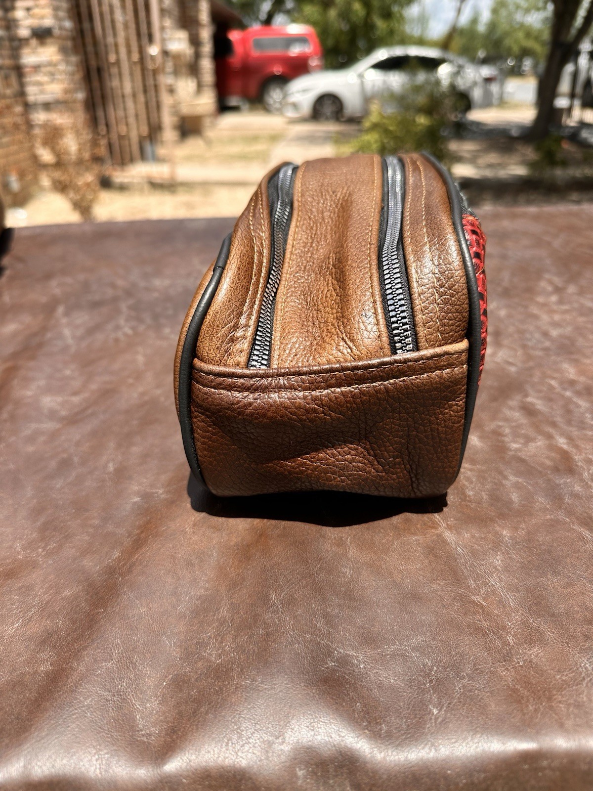 Brown & Red Travel gallera Dopp Bag Dual Zippers Zip Travel Case