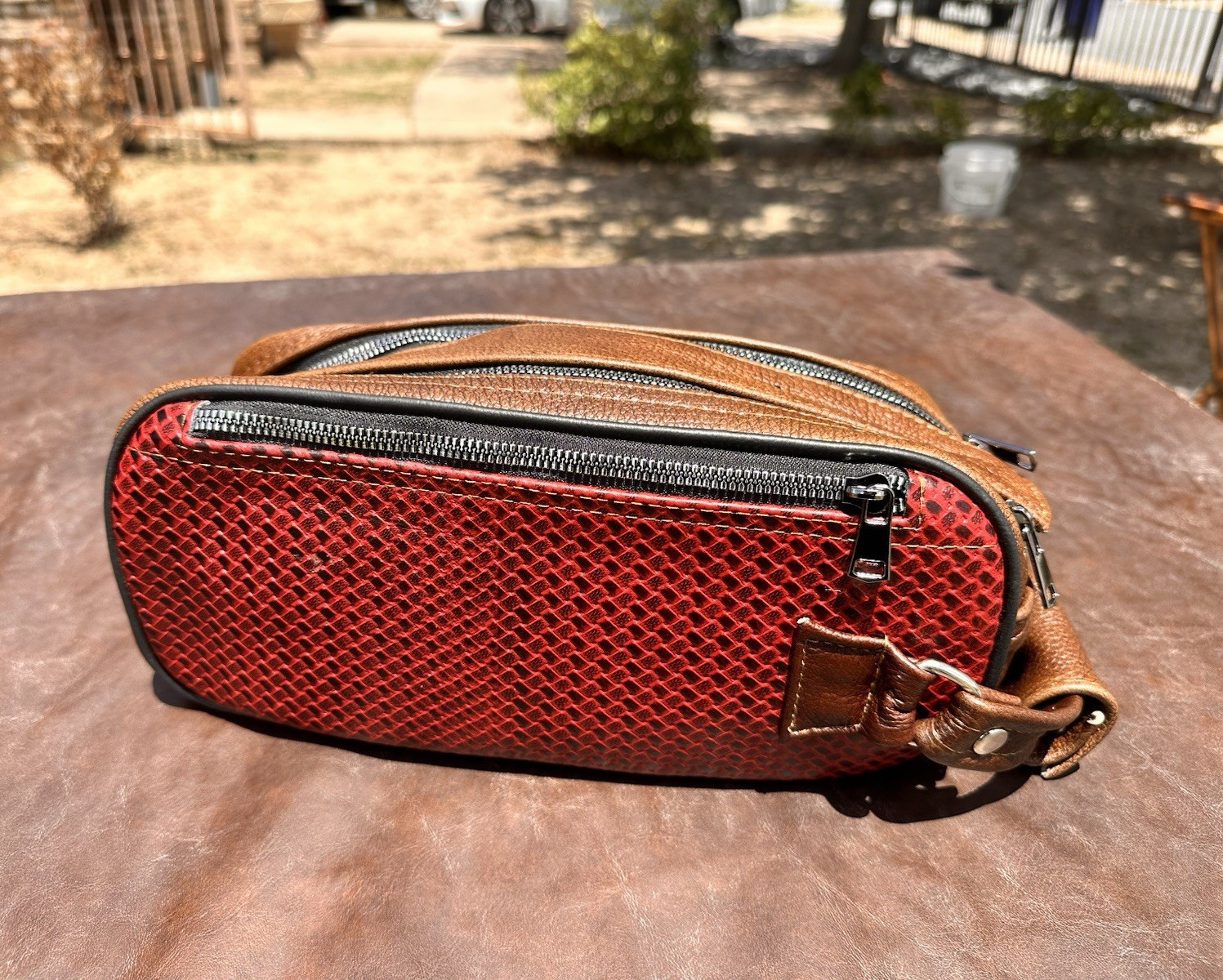 Brown & Red Travel gallera Dopp Bag Dual Zippers Zip Travel Case