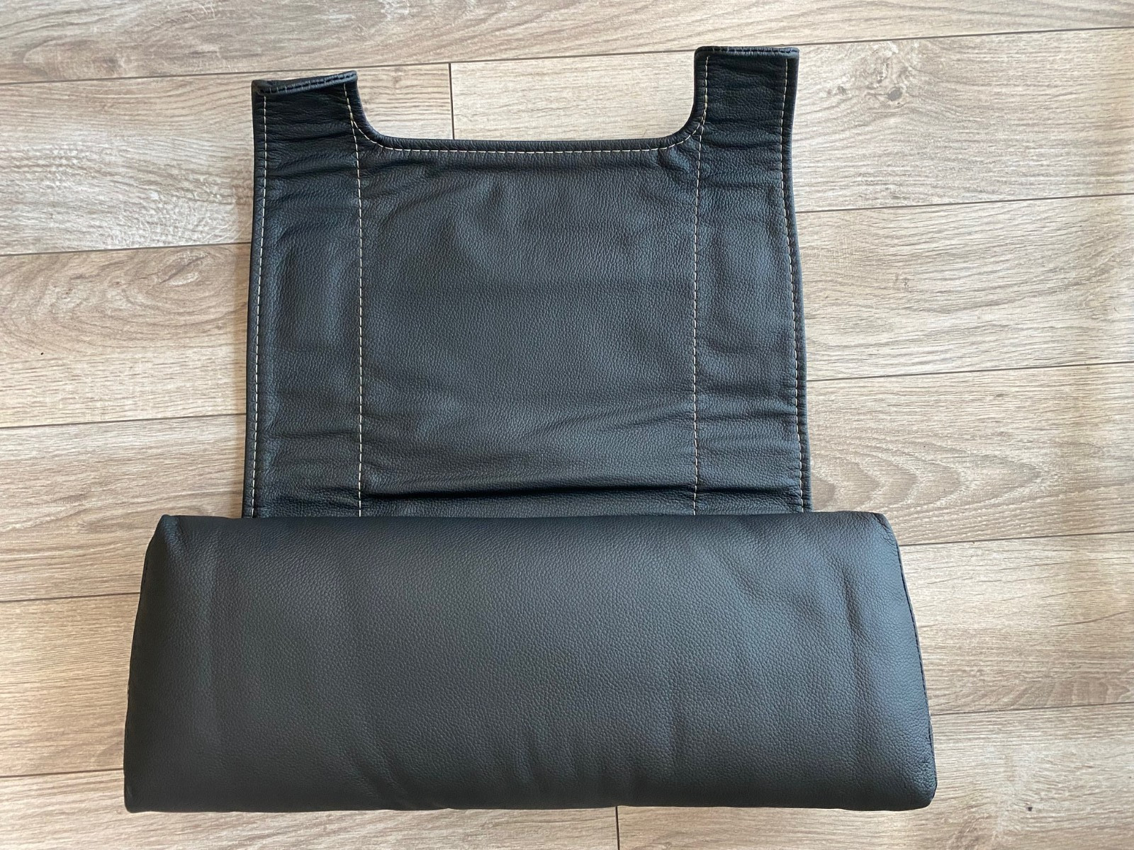 PC-410 PC-500 PC-510 Black Leather Perfect Chair Neck Head Pillow Human Touch