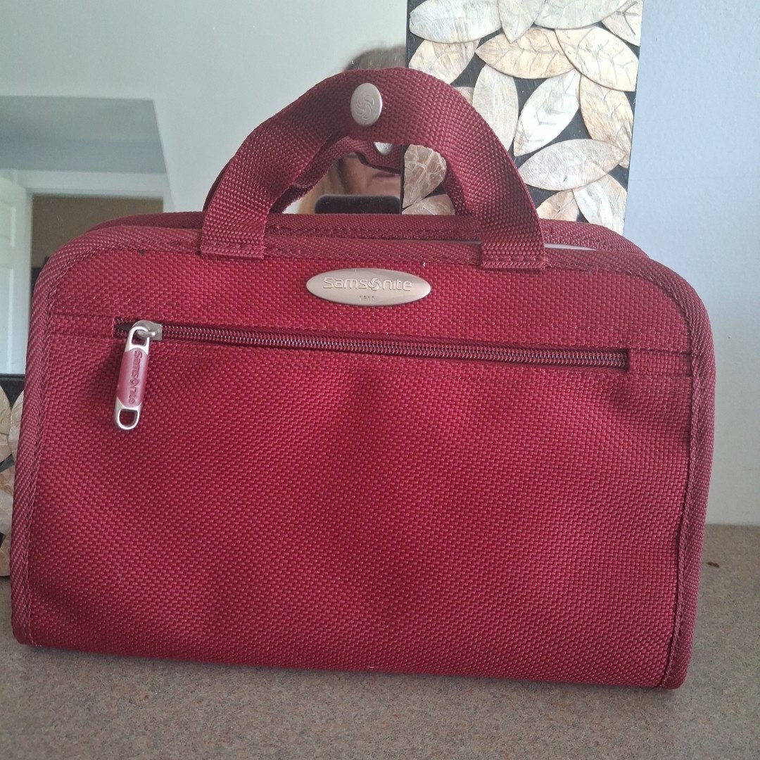 Samsonite Travel Toiletry Carry Bag Organizer Samsonite Logo New Unused Pockets