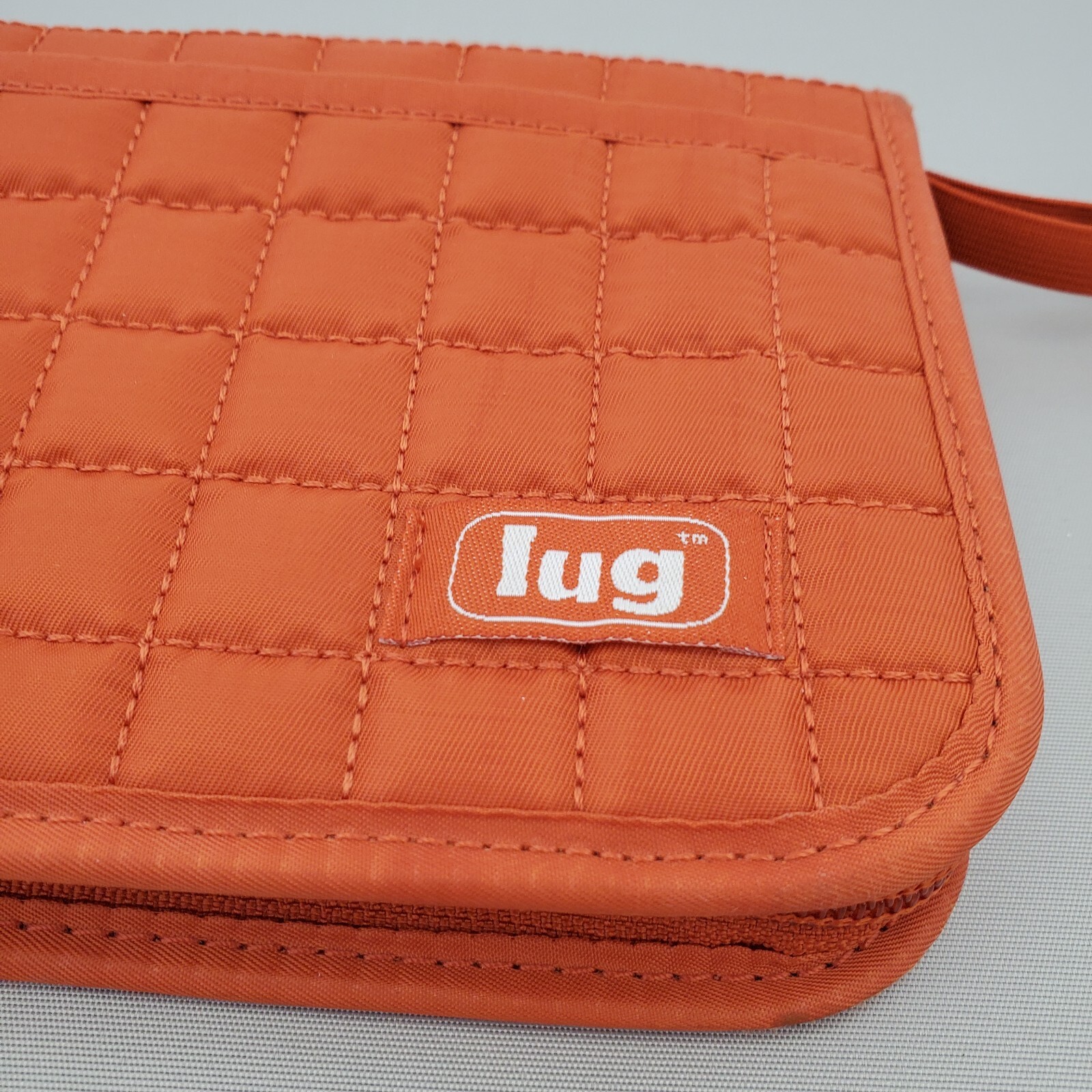 Lug Quilted Travel Wallet Organizer Passport Case Orange Wristlet Zip Around