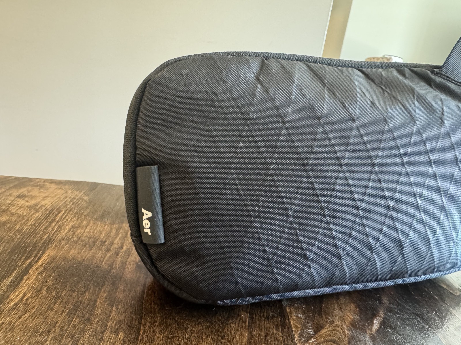 Aer Slim Pouch X-Pac- Black Travel Organizer Pouch Bag – Excellent Condition