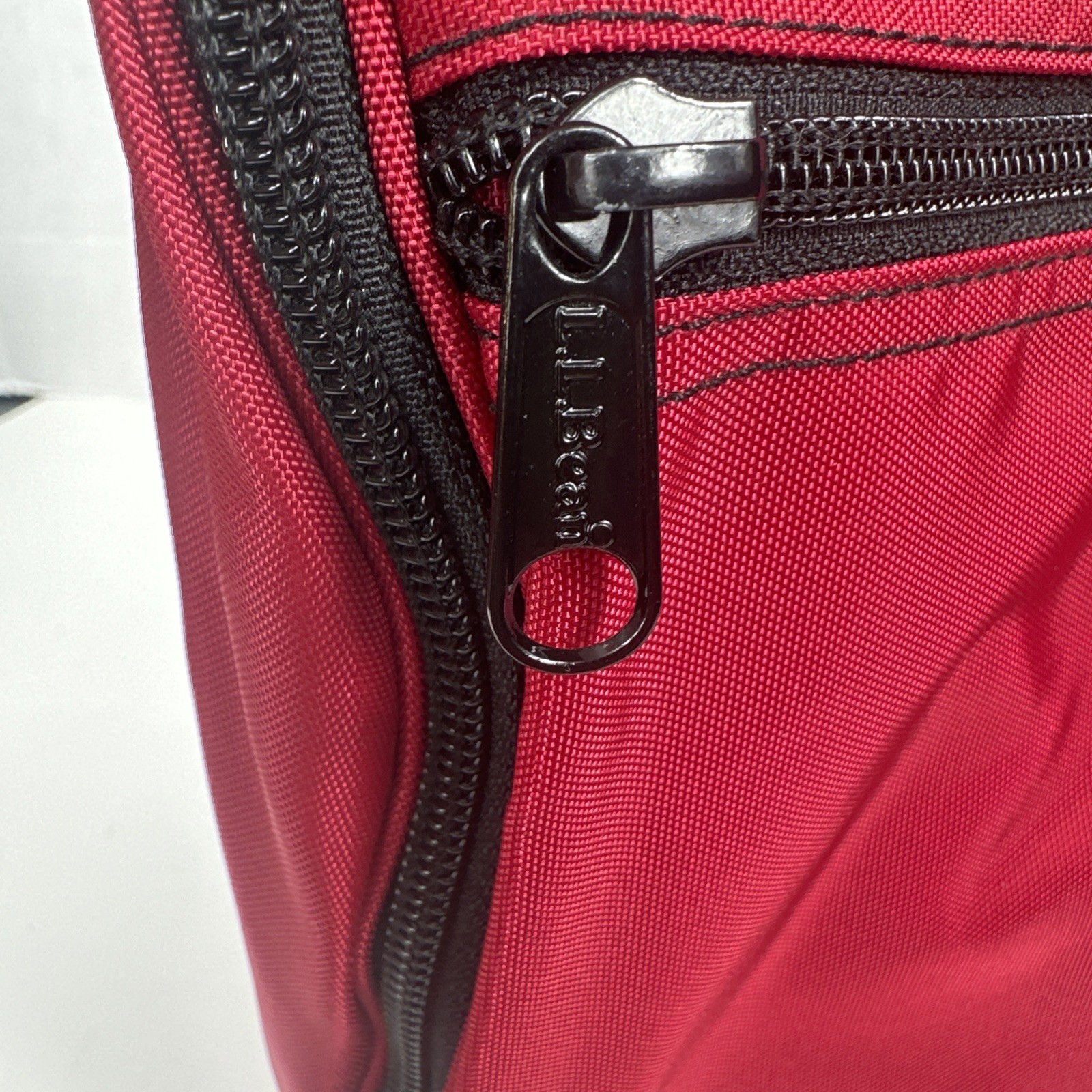 L.L. Bean Personal Organizer Toiletry Bag Unisex Red Carry Handle Travel Hang