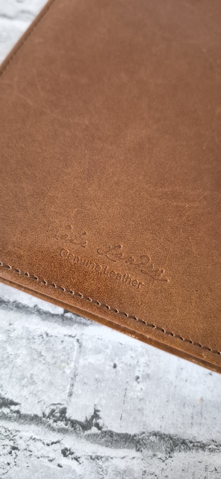 KATE LANDRY Leather Travel Passport & Wallet (set of 2) Vintage Brown Cognac