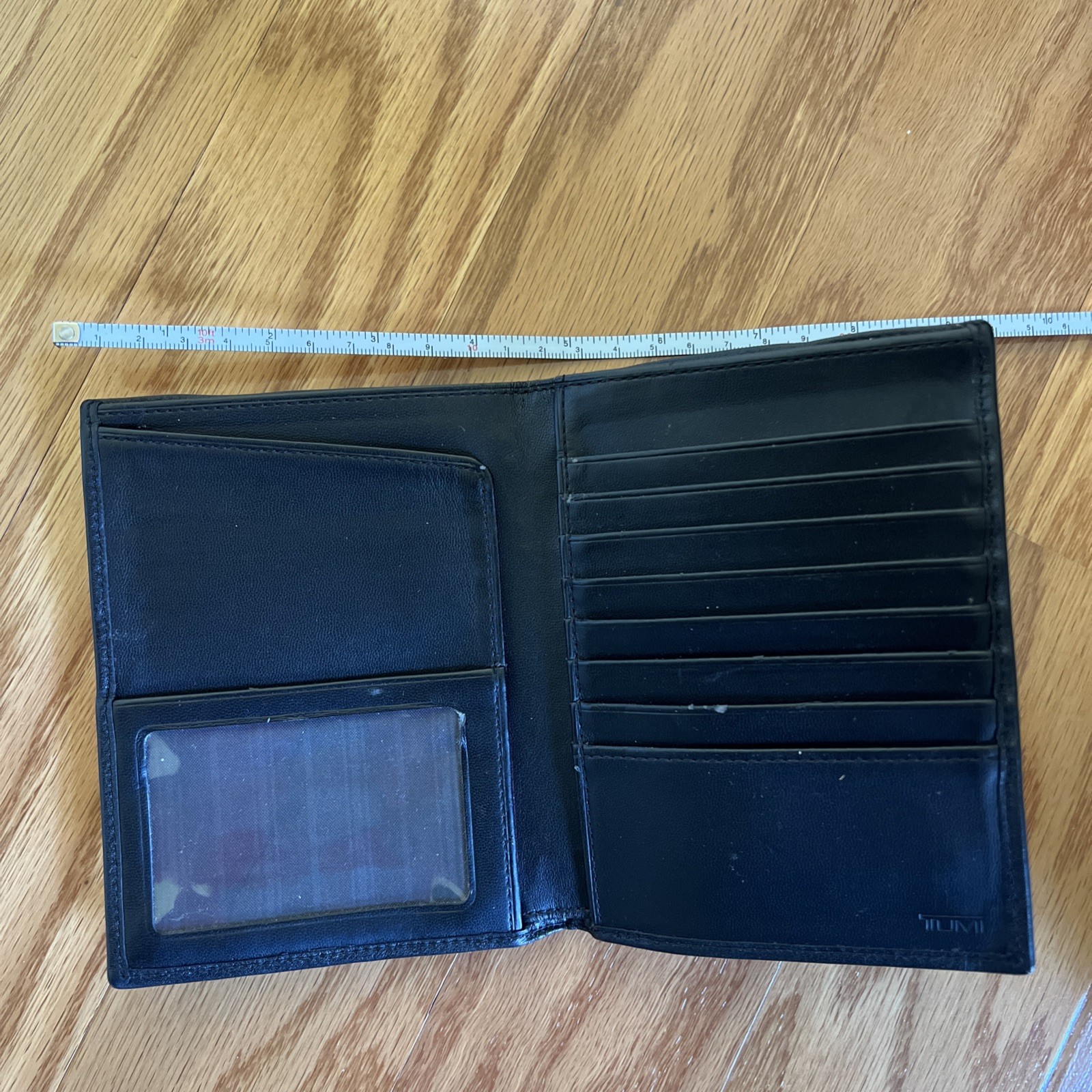 Tumi Black Leather Passport Wallet Organizer with Clear Window & Sleeves