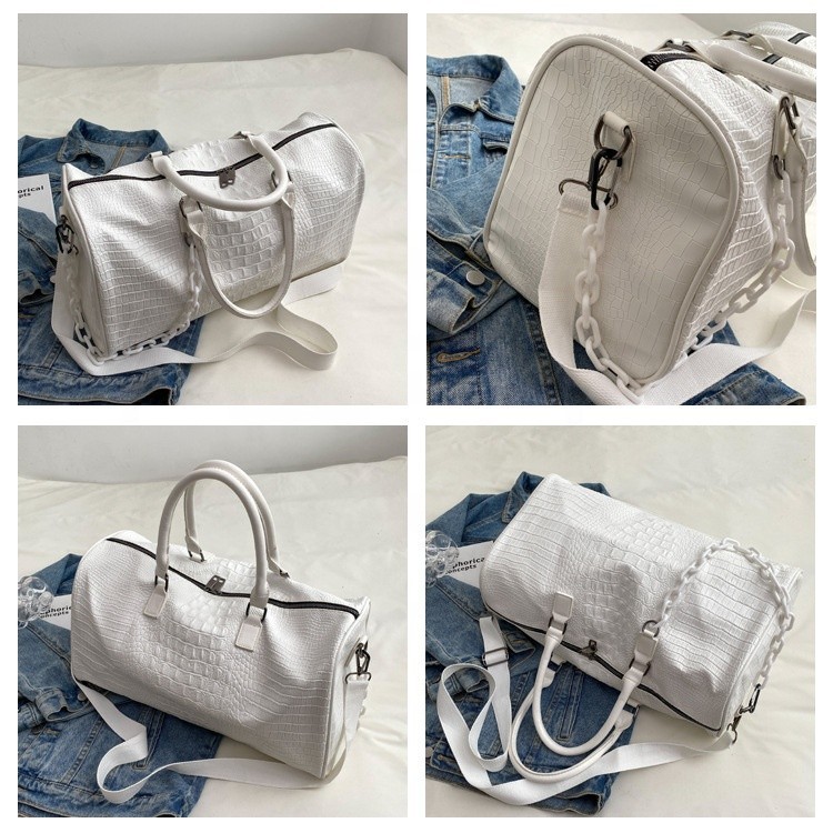 Trendy Lightweight Travel/ Gym Bag – Crocodile texture TC LUXE New Free Shipping