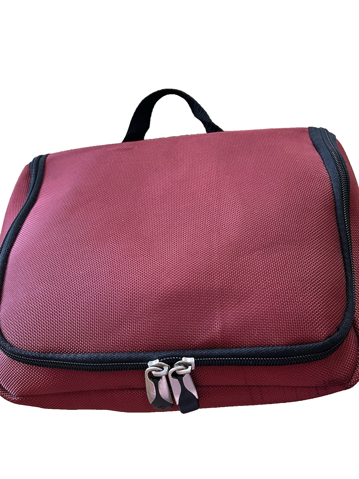 Samsonite Red Nylon Toiletry Bag Travel Kit Case Zip Pocket Mesh Dividers