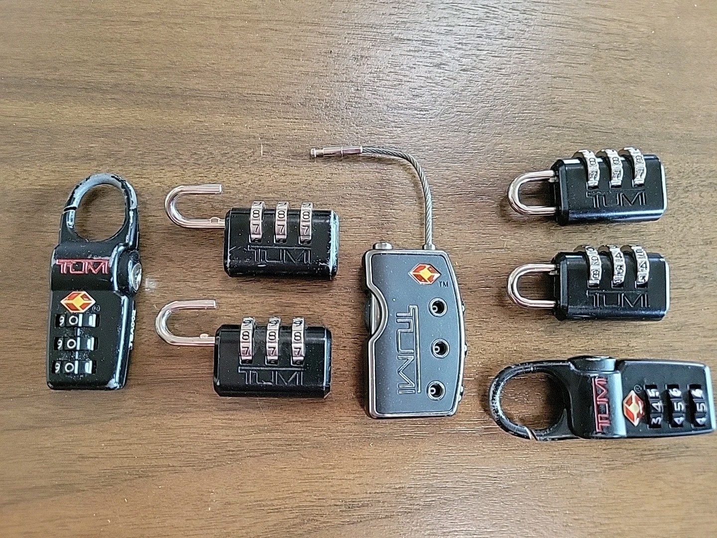 TUMI Metal TSA002 Luggage Combination Lock Lot Of 8 – TSA Compliant