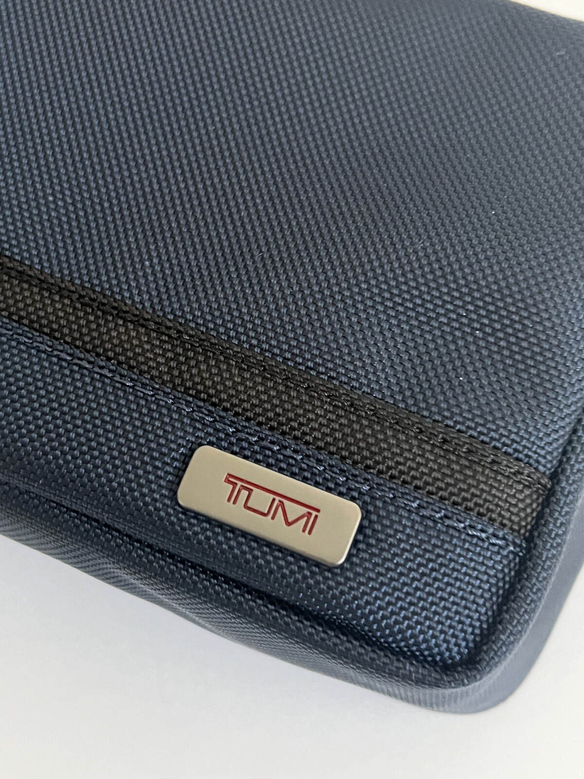Tumi Navy Blue Medium Kit Travel Accessory Zipper Pouch Bag