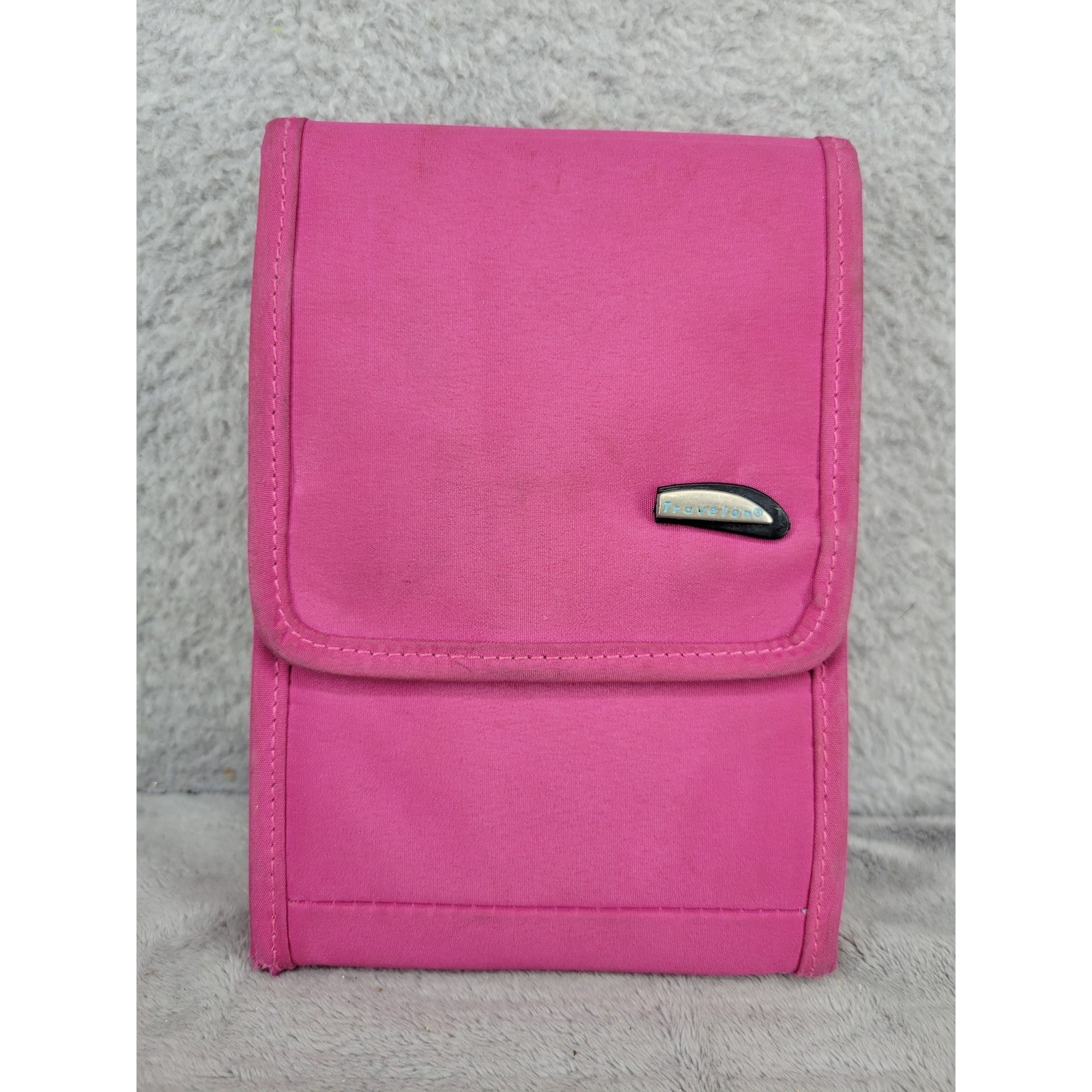 Travelon Pink Travel Wallet Organizer Passport Holder