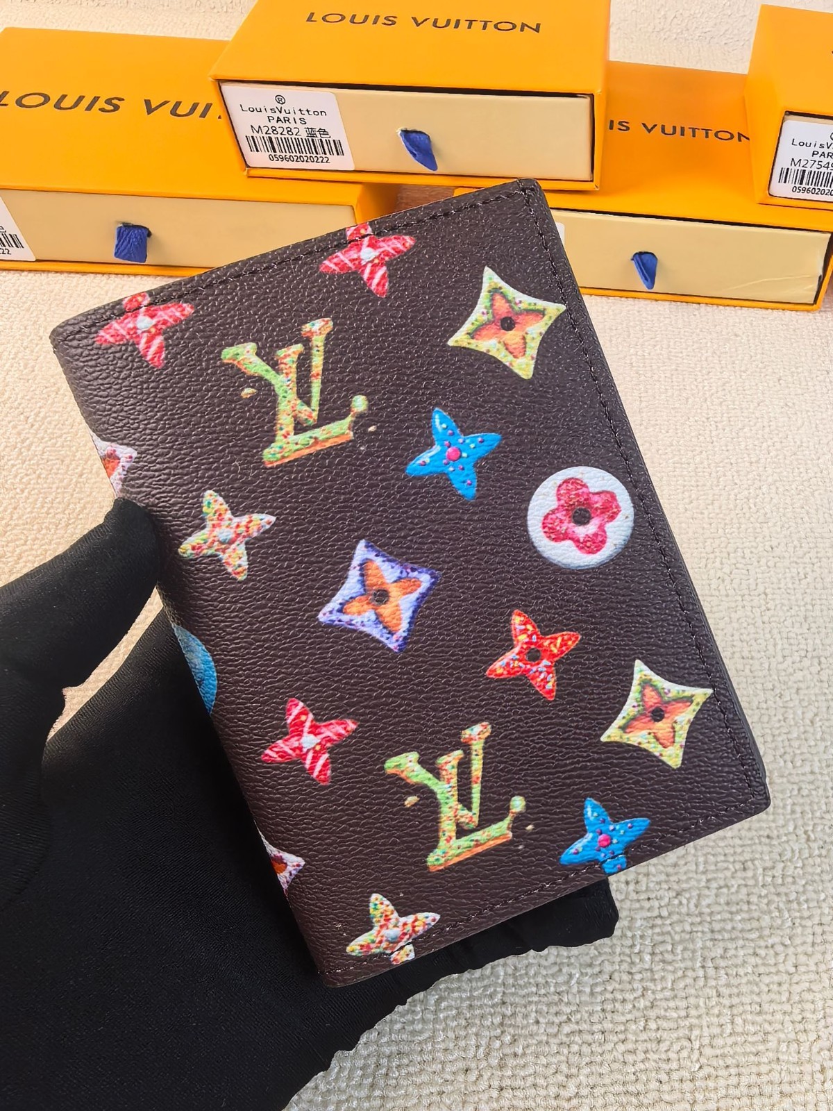 Louis Passport Cover Monogram Canvas Leather w/ Box 14×2.5x10cm